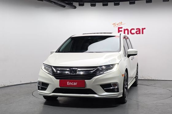 Honda Odyssey 3.5 5th — пробег 75 018 км — фото 3 из 5