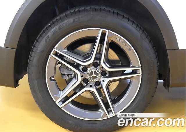 Mercedes-Benz GLB-Class из Кореи Encar