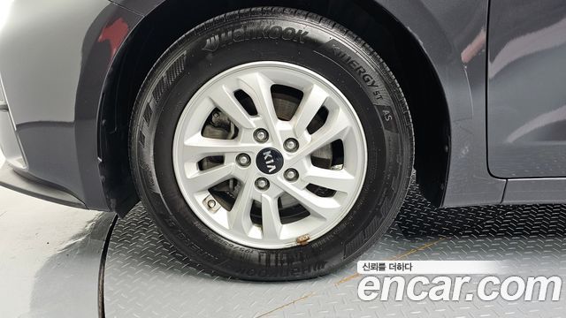 Kia K3 из Кореи Encar