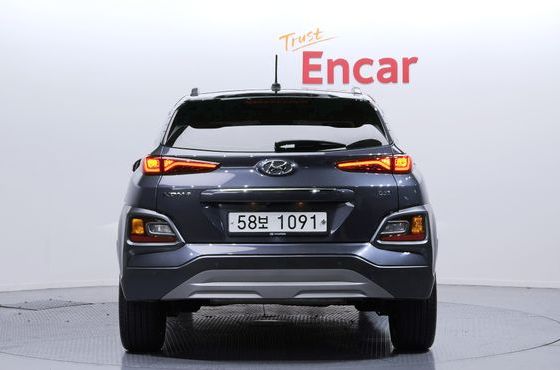 Hyundai Kona 1.6 Turbo 2WD Premium — пробег 75 006 км — фото 4 из 5