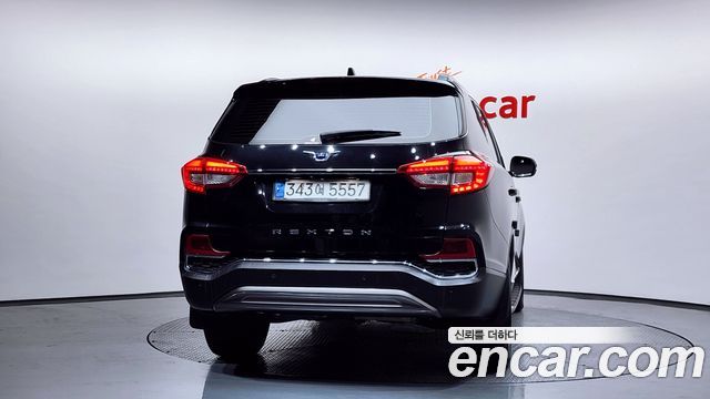 Ssangyong Rexton из Кореи Encar