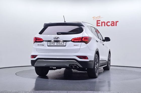 Hyundai Santafe Diesel 2.0 2WD Exclusive — пробег 124 355 км — фото 4 из 5