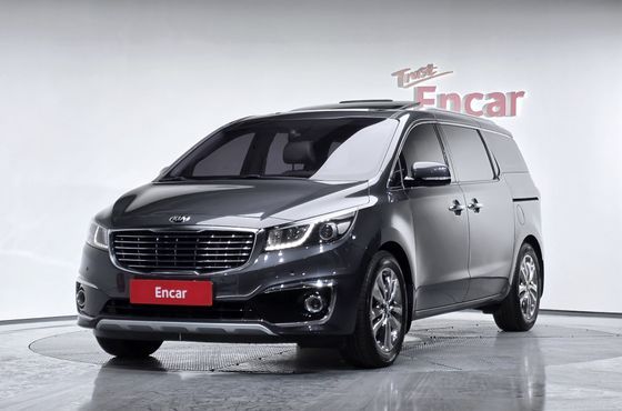 Kia Carnival 9-seater Prestige — пробег 182 518 км — фото 1 из 5