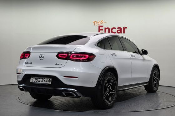 Mercedes-Benz GLC-Class GLC300 4MATIC Premium Coupe — пробег 130 757 км — фото 2 из 5