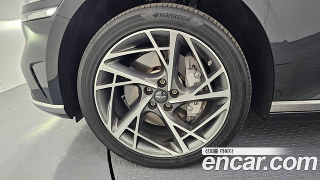 Genesis G90 Gasoline 3.5 Turbo AWD — пробег 66 370 км — фото 5 из 5