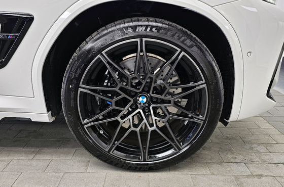 BMW X4M 3.0 Competition — пробег 4 480 км — фото 5 из 5