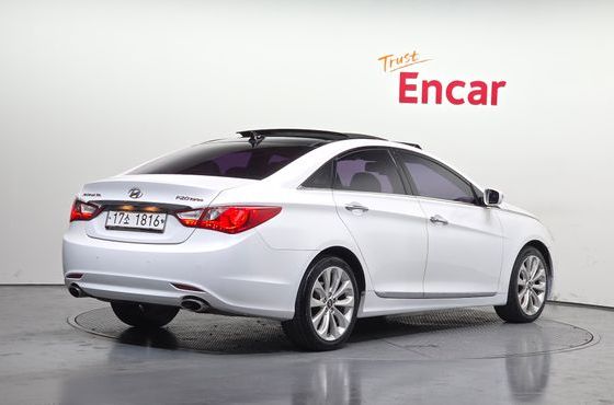 Hyundai Sonata F24 GDi High Deluxe — пробег 109 687 км — фото 2 из 5