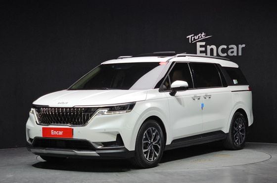 Kia Carnival 9-Seater Noblesse — пробег 84 399 км — фото 1 из 5