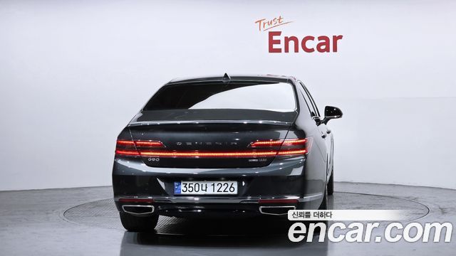 Genesis G90 из Кореи Encar