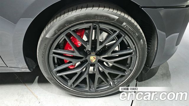 Porsche Macan из Кореи Encar