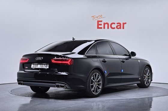 Audi A6 40 TFSI Quattro Sport C7 — пробег 127 275 км — фото 2 из 5