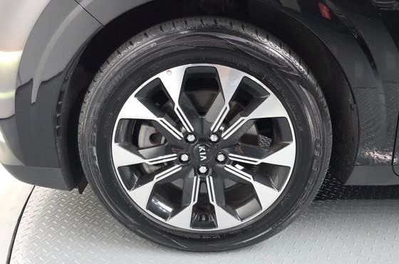 Kia Carnival 9-Seater Signature — пробег 58 931 км — фото 5 из 5