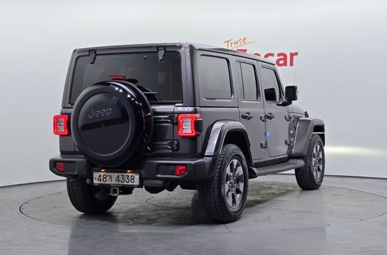 Jeep Wrangler 2.0 Overland 4Door — пробег 89 495 км — фото 2 из 5