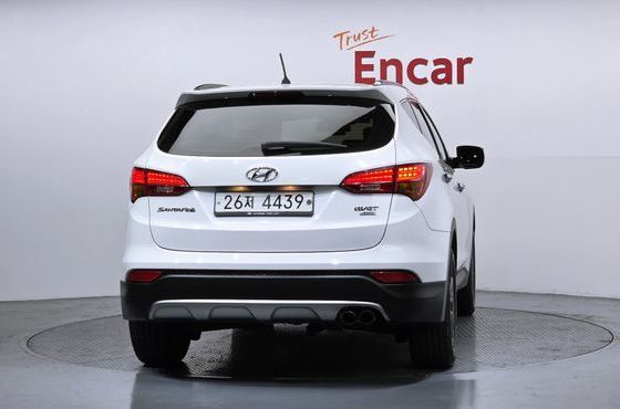 Hyundai Santafe Diesel(e-VGT) 2.2 4WD Exclusive — пробег 161 727 км — фото 4 из 5