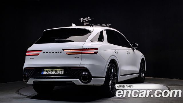 Genesis GV70 из Кореи Encar