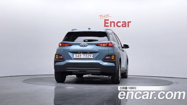 Hyundai Kona из Кореи Encar
