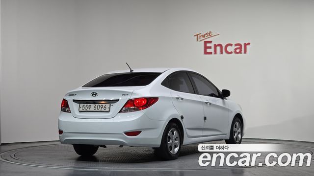 Hyundai Accent 1.4 VVT Premier — пробег 93 881 км — фото 2 из 5