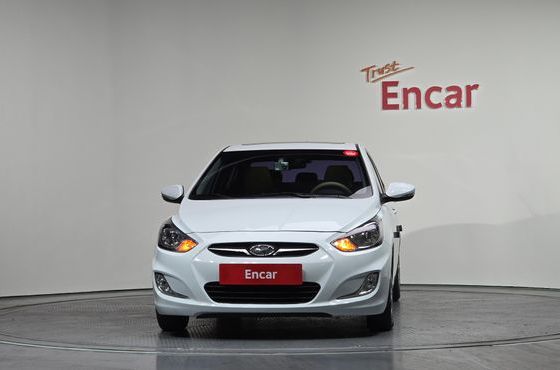 Hyundai Accent 1.4 VVT Premier — пробег 93 881 км — фото 3 из 5