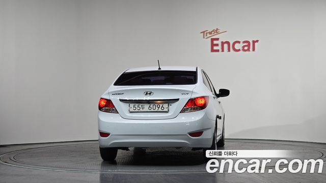Hyundai Accent 1.4 VVT Premier — пробег 93 881 км — фото 4 из 5