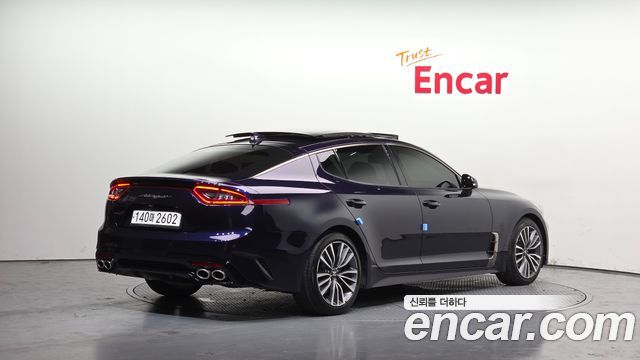 Kia Stinger из Кореи Encar