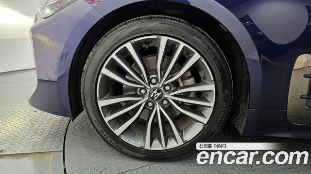 Kia Stinger из Кореи Encar