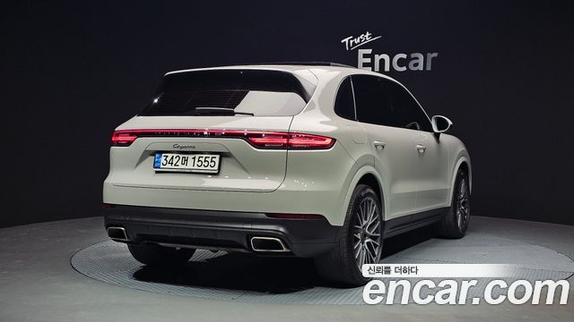 Porsche Cayenne 3.0 — пробег 88 826 км — фото 2 из 5