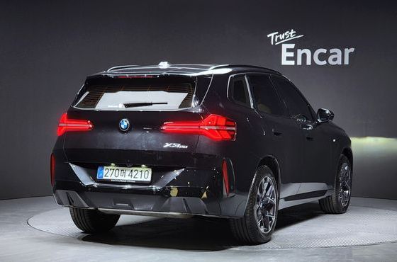 BMW X3 xDrive 20 M Sport — пробег 4 060 км — фото 2 из 5