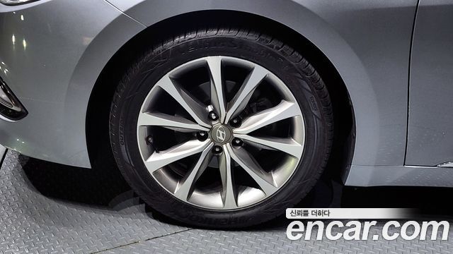 Hyundai Grandeur из Кореи Encar