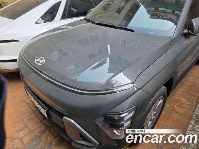 Hyundai Kona Modern Plus — пробег 1 000 км — фото 1 из 5