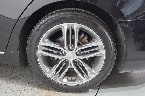Hyundai Grandeur 2.4 Exclusive Special — пробег 103 964 км — фото 5 из 5