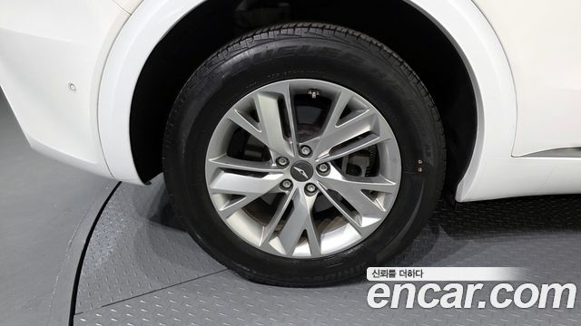 Genesis GV70 из Кореи Encar