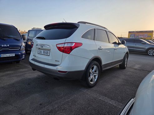 Hyundai Veracruz Diesel 2WD 300X Style Pack — пробег 160 000 км — фото 3 из 5