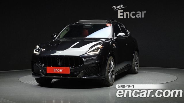 Maserati Grecale 3.0 AWD Trofeo — пробег 21 350 км — фото 1 из 5