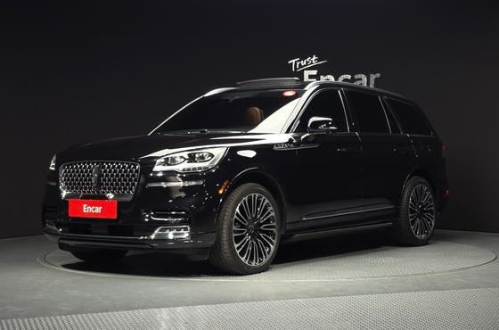 Lincoln Aviator 3.0 Black Label AWD — пробег 73 775 км — фото 1 из 5