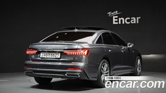 Audi A6 45 TFSI Quattro Premium — пробег 109 867 км — фото 2 из 5