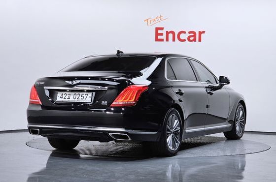 Genesis EQ900 3.8 GDI AWD Premium Luxury — пробег 173 745 км — фото 2 из 5