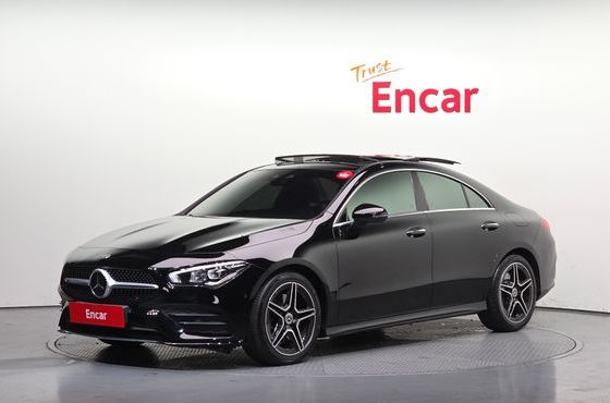Mercedes-Benz CLA-Class CLA250 4MATIC — пробег 28 056 км — фото 1 из 5