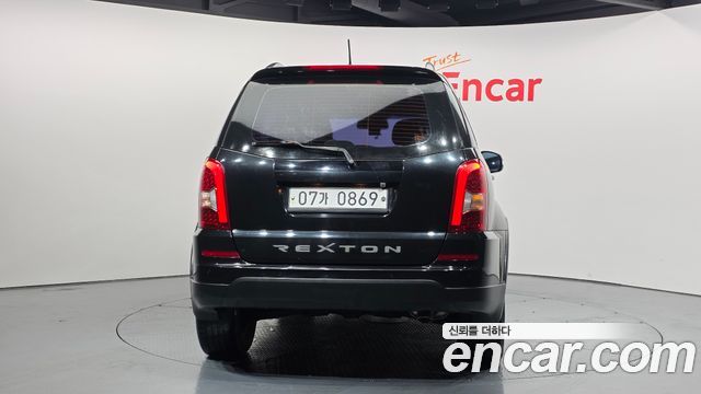 Ssangyong Rexton из Кореи Encar