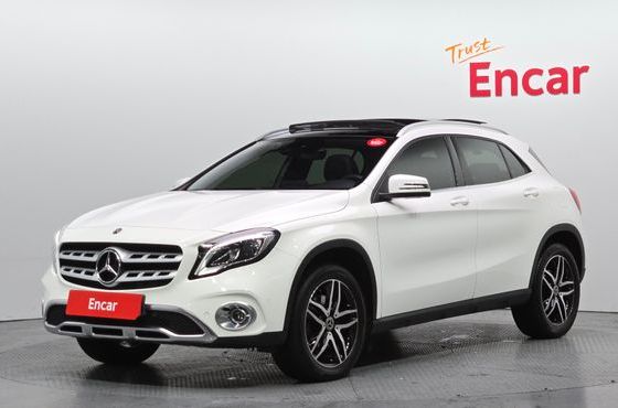 Mercedes-Benz GLA-Class GLA220 — пробег 40 440 км — фото 1 из 5