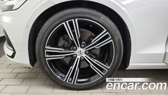 Volvo S60 из Кореи Encar