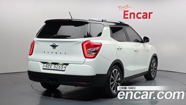 Ssangyong TIBOLI из Кореи Encar