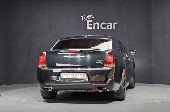 Chrysler 300C 3.6 — пробег 142 247 км — фото 4 из 5