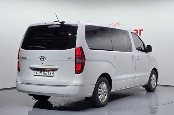 Hyundai Starex 5-Seater VAN Modern — пробег 194 834 км — фото 2 из 5