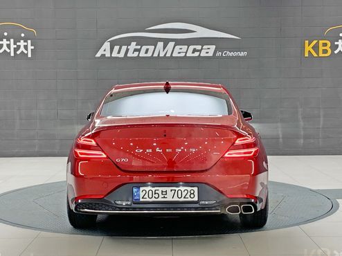 Genesis G70 Gasoline 2.0T 2WD — пробег 32 462 км — фото 4 из 5