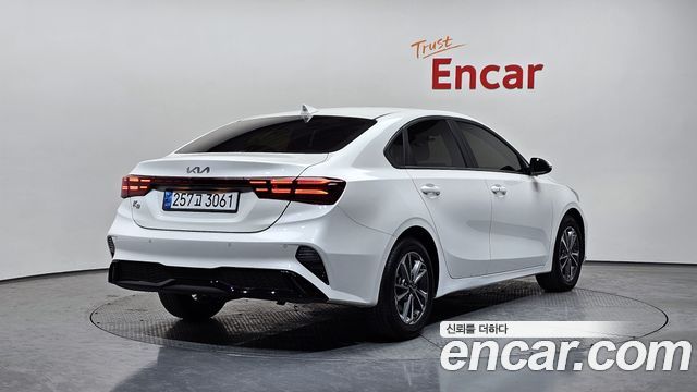 Kia K3 из Кореи Encar