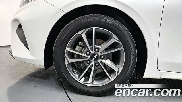 Kia K3 из Кореи Encar