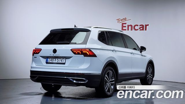 Volkswagen Tiguan 2.0 TSI Prestige — пробег 35 875 км — фото 2 из 5
