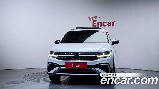 Volkswagen Tiguan 2.0 TSI Prestige — пробег 35 875 км — фото 3 из 5