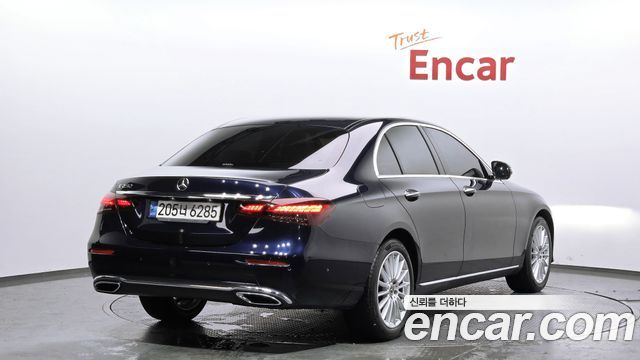Mercedes-Benz E-Class из Кореи Encar