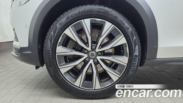 Volvo V90 из Кореи Encar